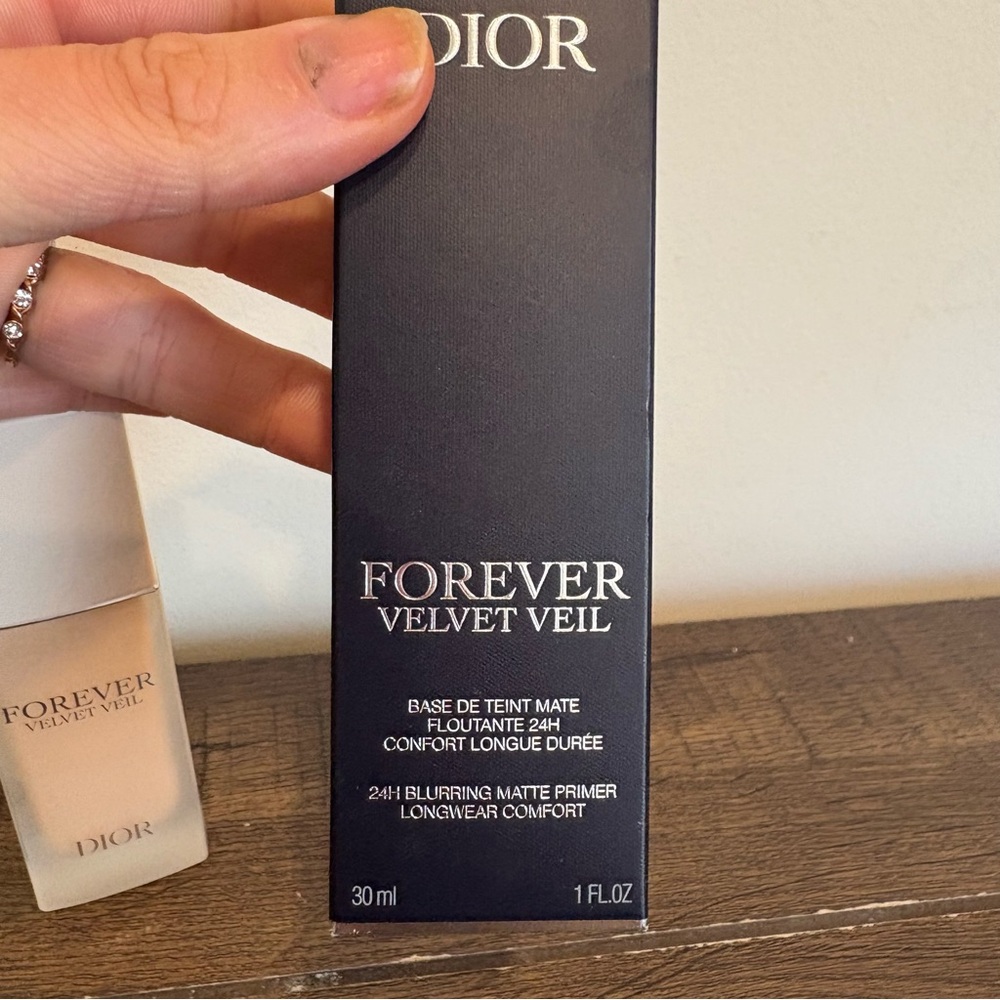 Dior Forever Velvet Veil Primer - Soft Cream - Picture 4 of 4